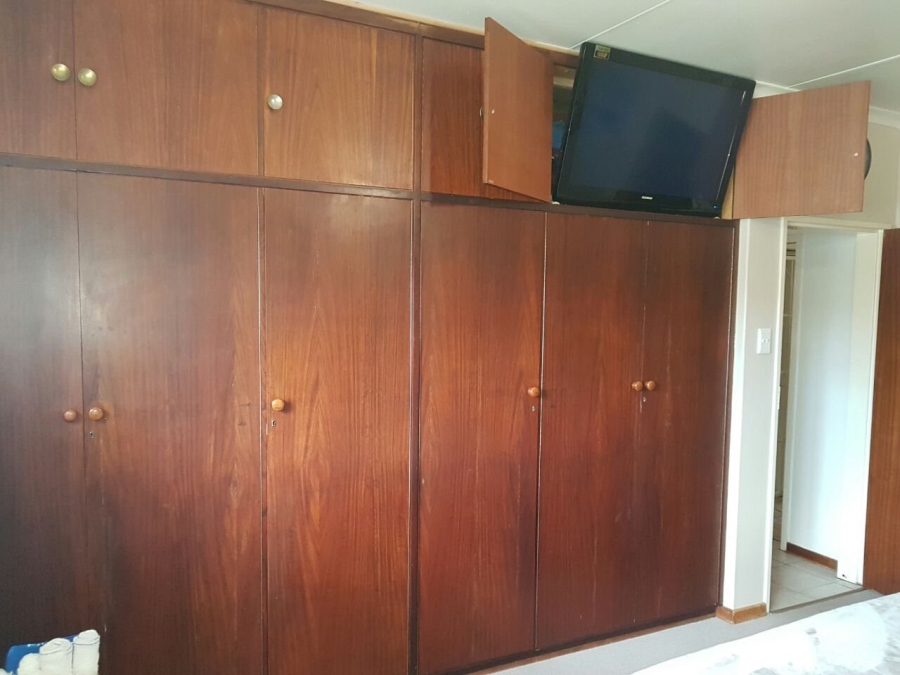 To Let 4 Bedroom Property for Rent in Panorama Free State